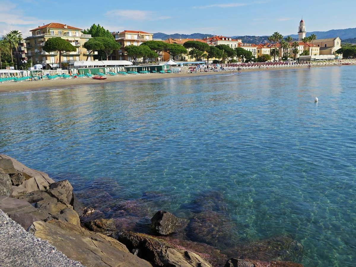 Un Posto Al Sole Villa Diano San Pietro ภายนอก รูปภาพ