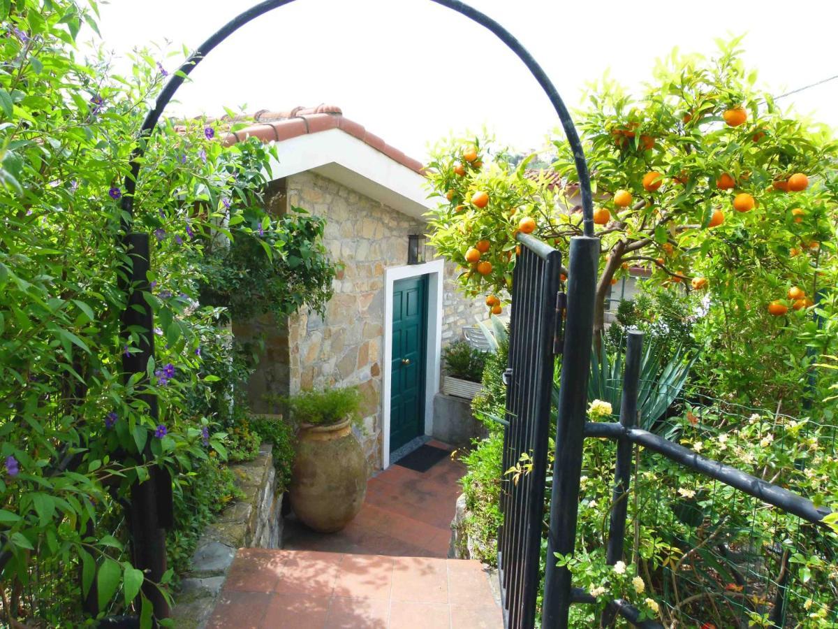 Un Posto Al Sole Villa Diano San Pietro ภายนอก รูปภาพ